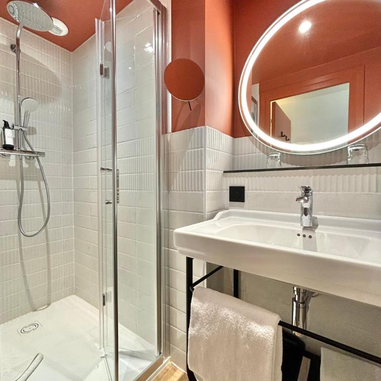 Hôtel & Résidence Vacances Bleues Orhoïtza - Chambre Double - 8