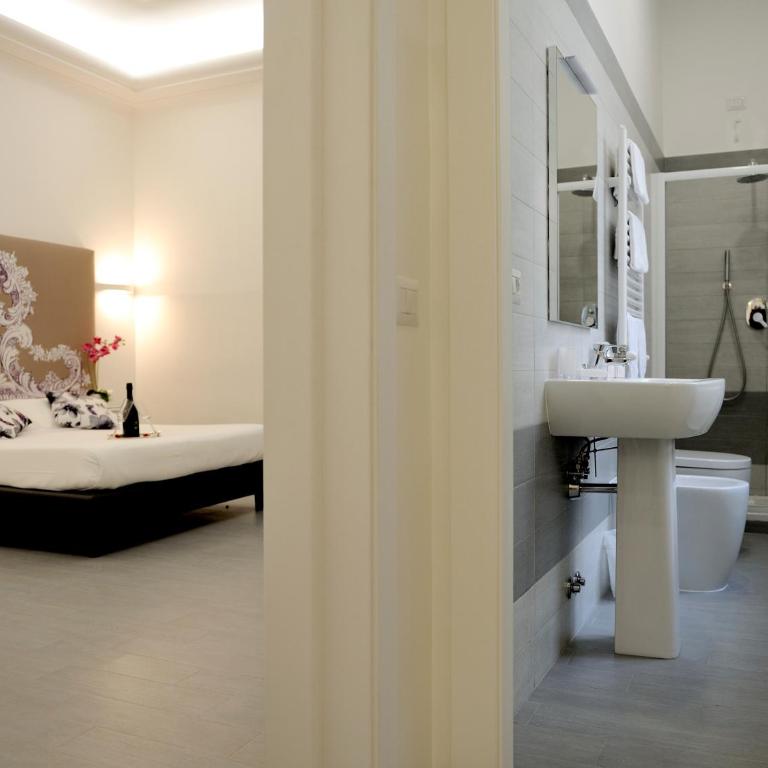 Easyrome Guest House - Camera Quadrupla - 22