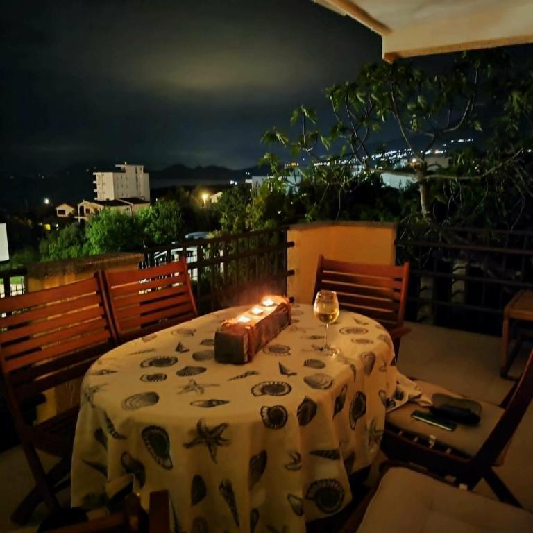 Pine Tree House - Apartman sa 1 Spavaćom Sobom - 7