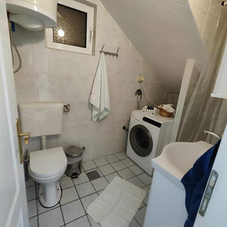 Pine Tree House - Apartman sa 1 Spavaćom Sobom - 8