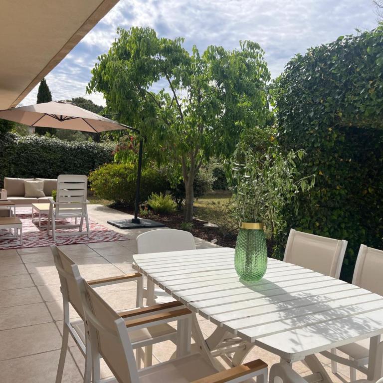 Logement climatisé avec immense terrasse pour 4 personnes - Appartement 2 Chambres - 18
