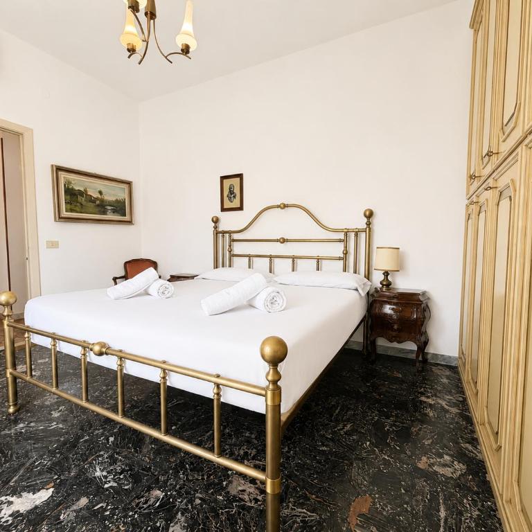 Hostdomus - Casa Ambra - Appartamento con 1 Camera da Letto - 3