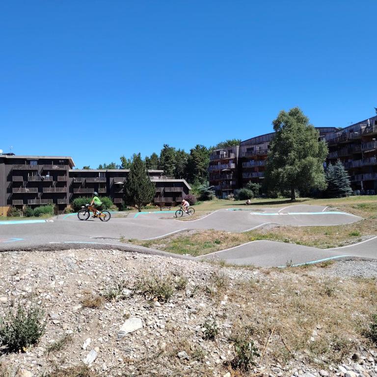 Le Clos Montagne 2 - Appartement 2 Chambres - 25