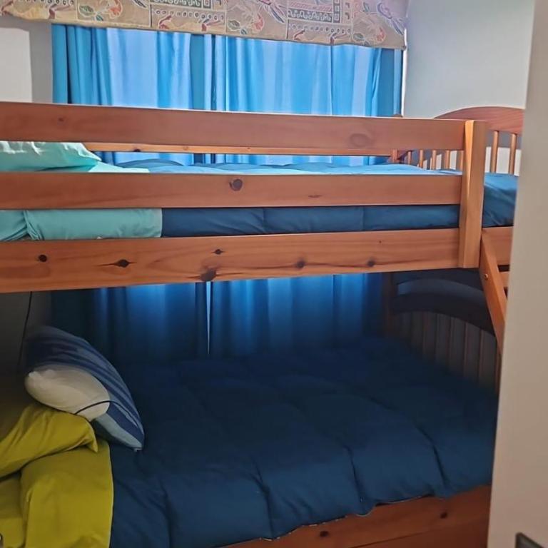 Alojamiento Depto Amoblado, Frente a playa La Herradura - Apartamento de 3 dormitorios - 2