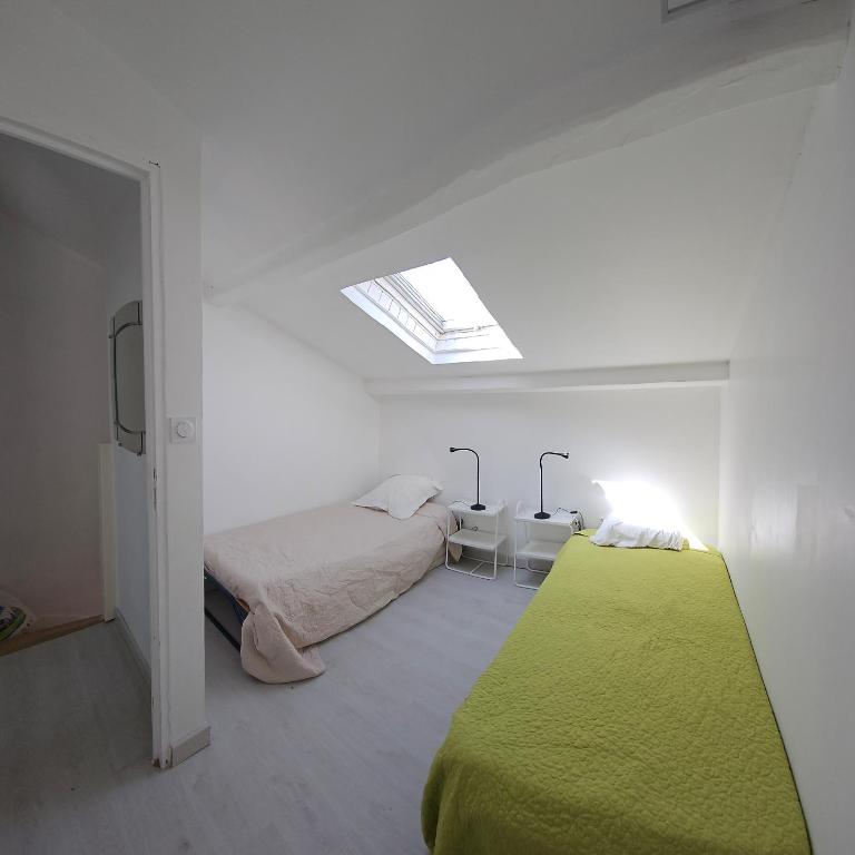 petite maison confortable pour 4 à 5 personnes - Maison 2 Chambres - 11