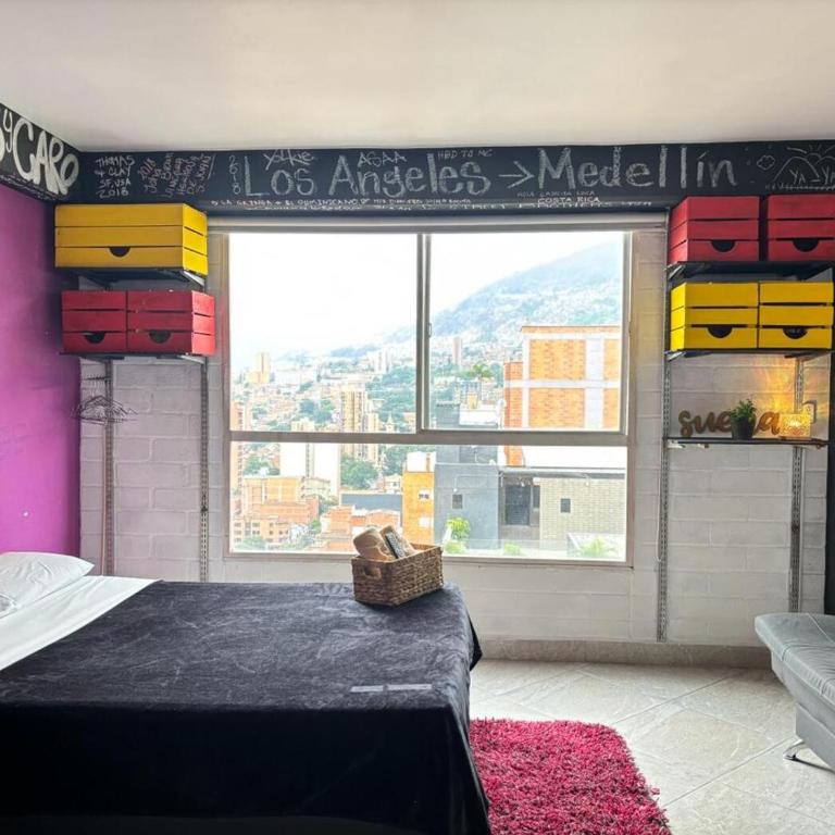 Apartment En Medellin - Estudio con vistas a las montañas - 10