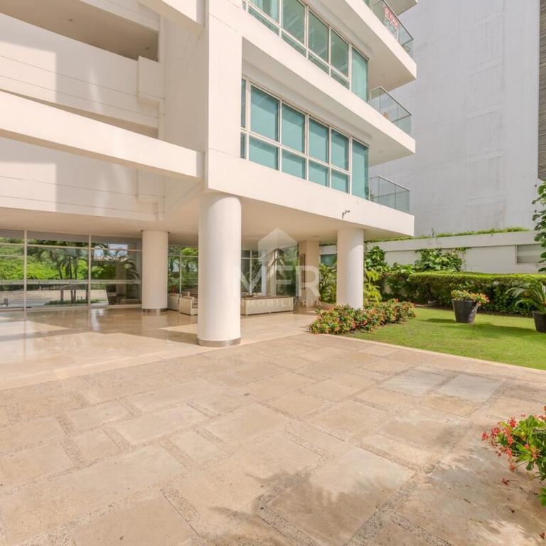 Morros 3 Beachfront 2 Bedrooms - Two-Bedroom Apartment - 39