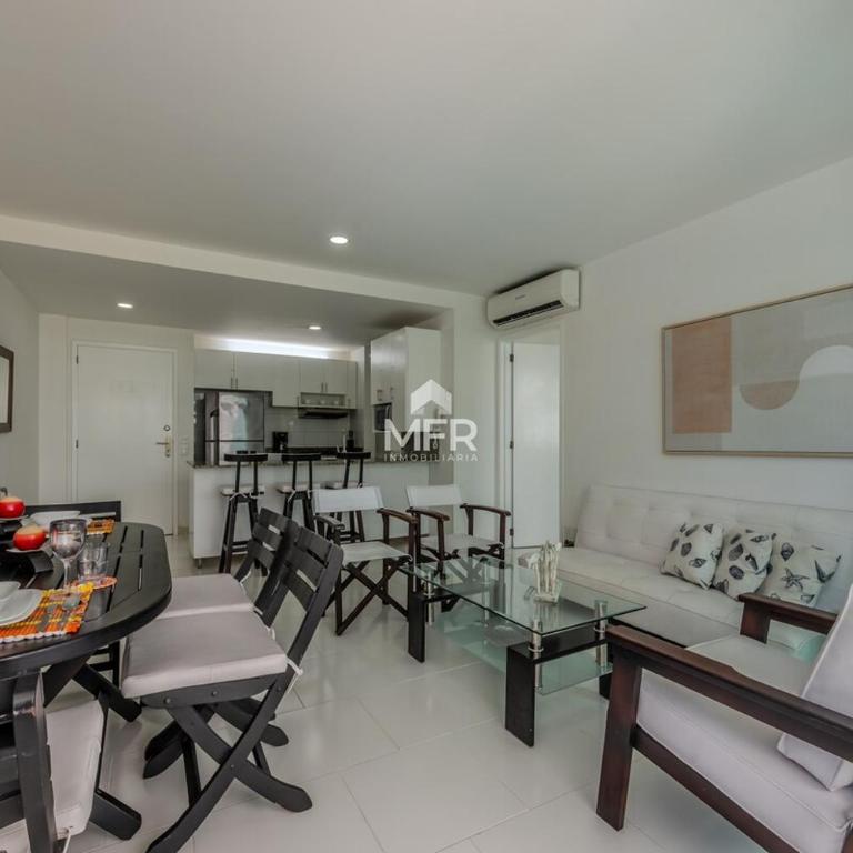 Morros 3 Beachfront 2 Bedrooms - Two-Bedroom Apartment - 41