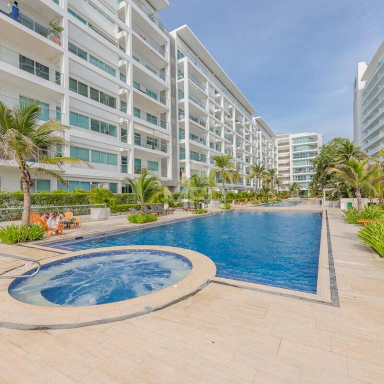Morros 3 Beachfront 2 Bedrooms - Two-Bedroom Apartment - 43