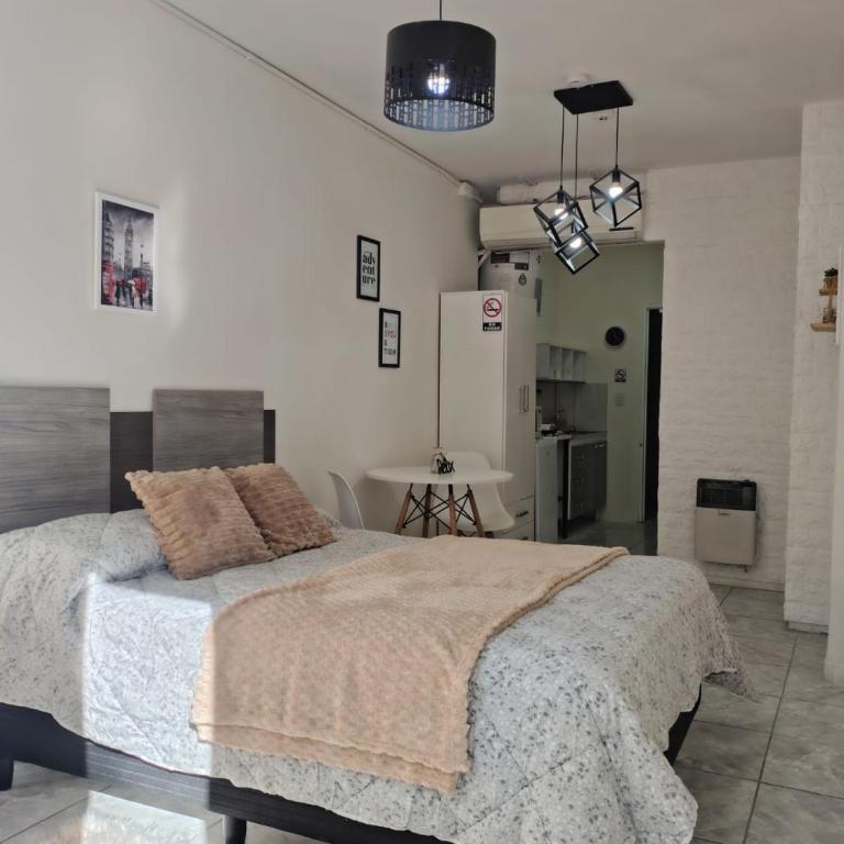 Estudio Moderno PB - Check in Autonomo - Centrico - Apartamento de 1 dormitorio - 5