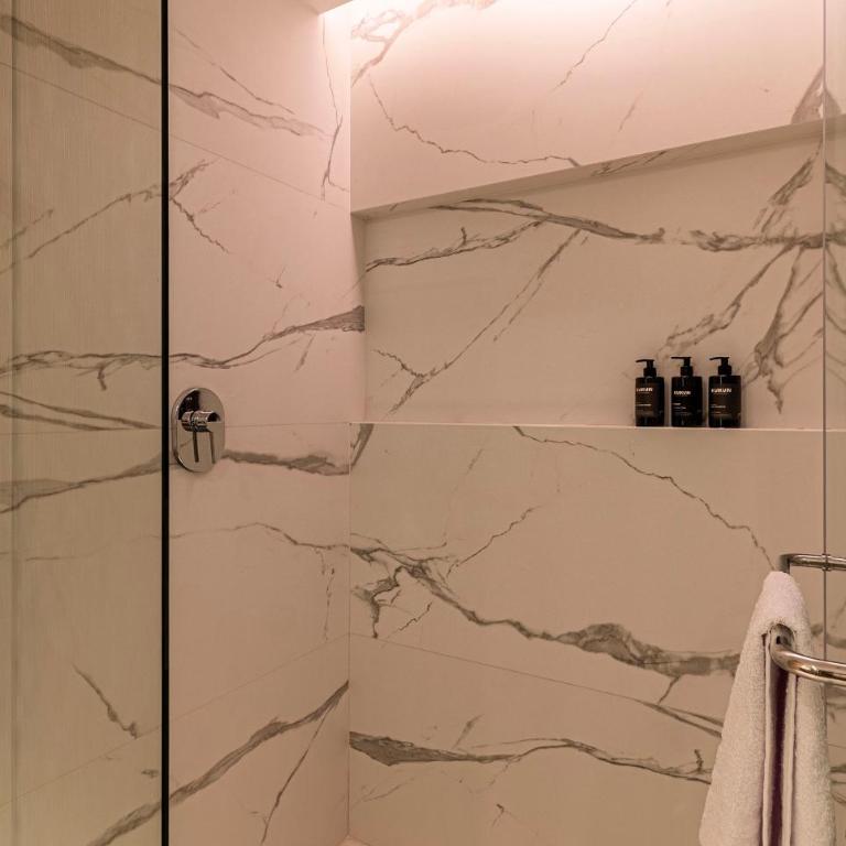 University Tower Kukun Apartments - Standard Suite - 6