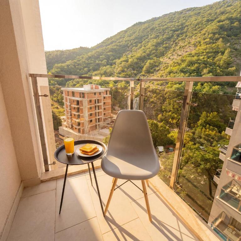 Mountain View Studio with Pool - Apartman sa 1 Spavaćom Sobom - 3