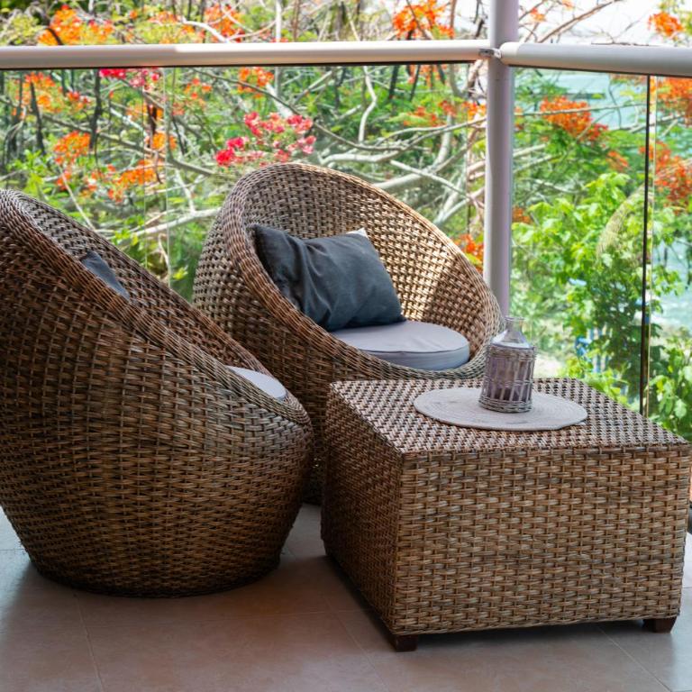 Hotel Isla Real - Deluxe Suite with Sea View - 4