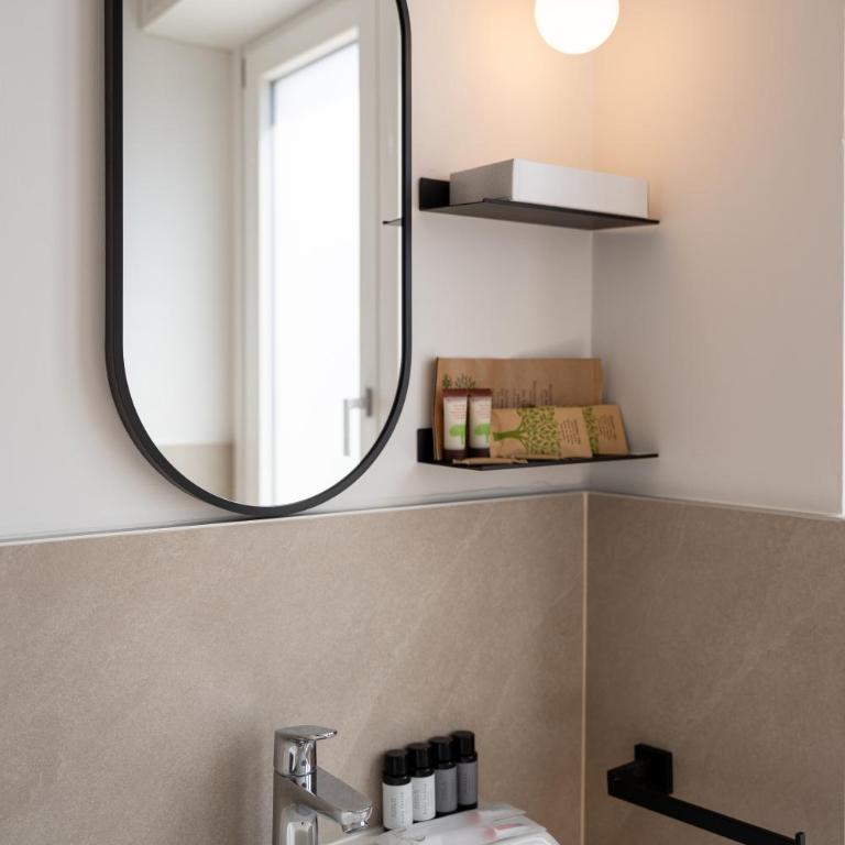 Salò design center apartment with parking - Appartamento con 3 Camere da Letto - 38