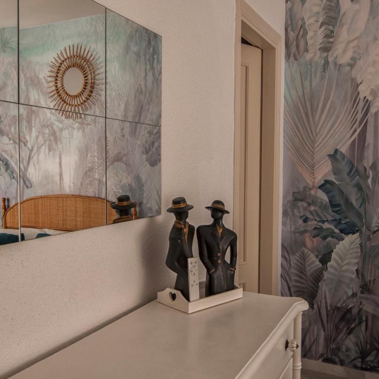Luminoso y fresco apartamento en 2ª línea de playa - Apartment - 14