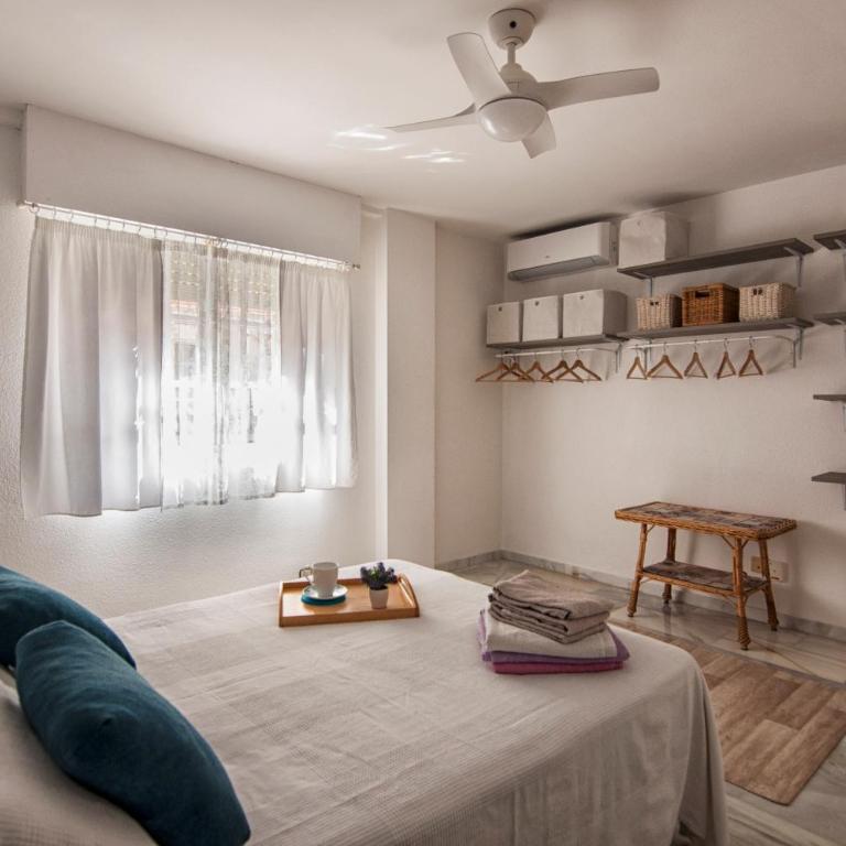 Luminoso y fresco apartamento en 2ª línea de playa - Apartment - 15