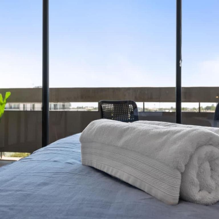 OH Movistar Chill Studio Aire Acond & Terraza - Apartamento - 5