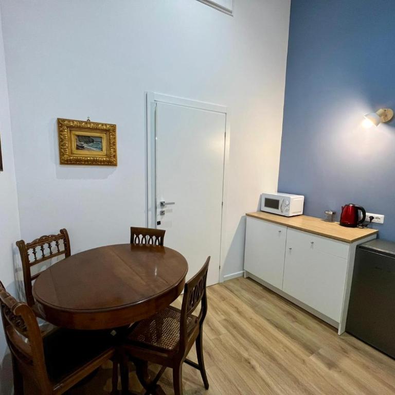 Cami Apartments - Suite Familiare con Balcone - 2