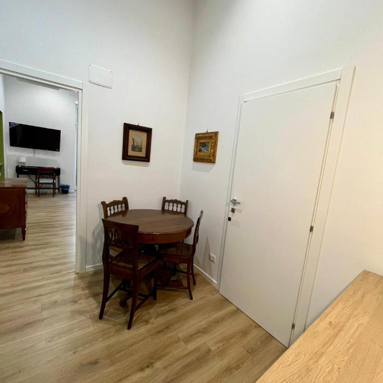 Cami Apartments - Suite Familiare con Balcone - 7