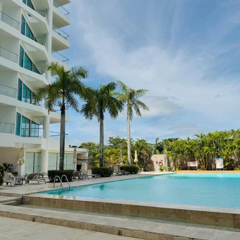 Hermoso apartamento con salida al mar exclusivo edificio - Three-Bedroom Apartment - 2