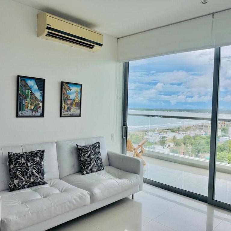 Hermoso apartamento con salida al mar exclusivo edificio - Three-Bedroom Apartment - 18