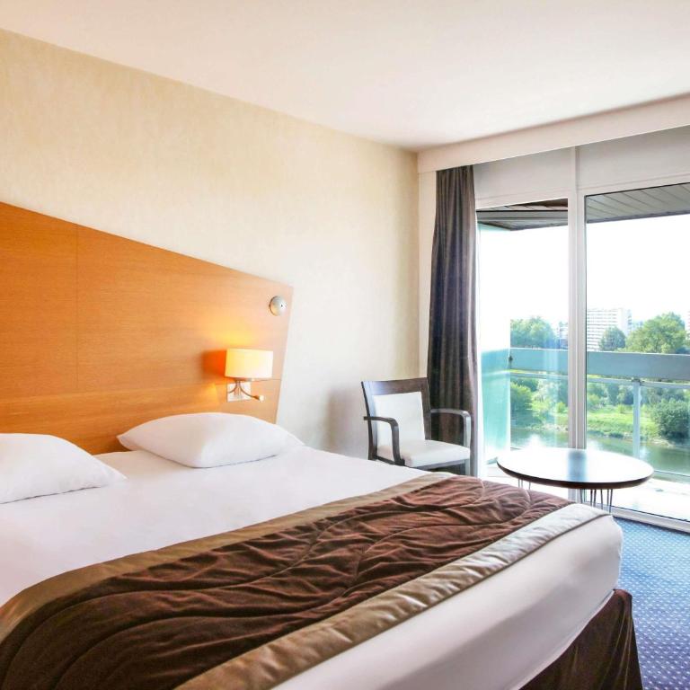 Mercure Orléans Centre Bords de Loire - Chambre Double Standard avec Balcon - 1