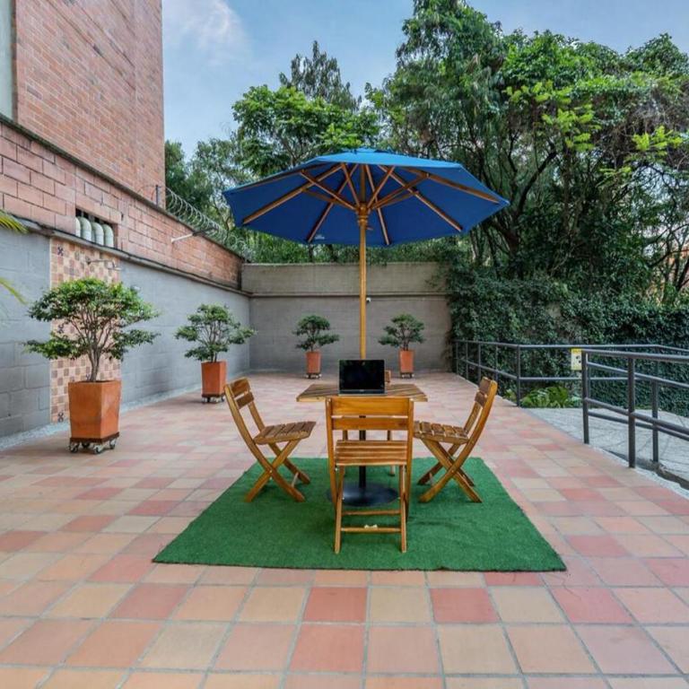 Apartment En Medellin - Estudio con vistas a las montañas - 31