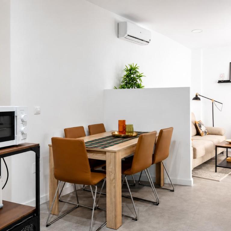 Apartamentos Jara Málaga Centro - Bajo C - Apartamento de 2 dormitorios - 8