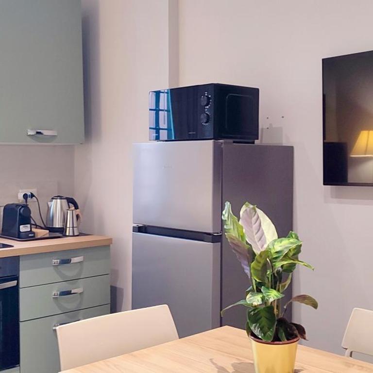 Villino indipendente con giardino Ostia - Appartamento con 1 Camera da Letto - 11