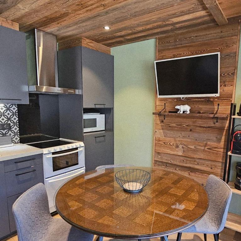 Studio rénové avec kitchenette, balcon et wifi - FR-1-598-84 - Monolocale - 8