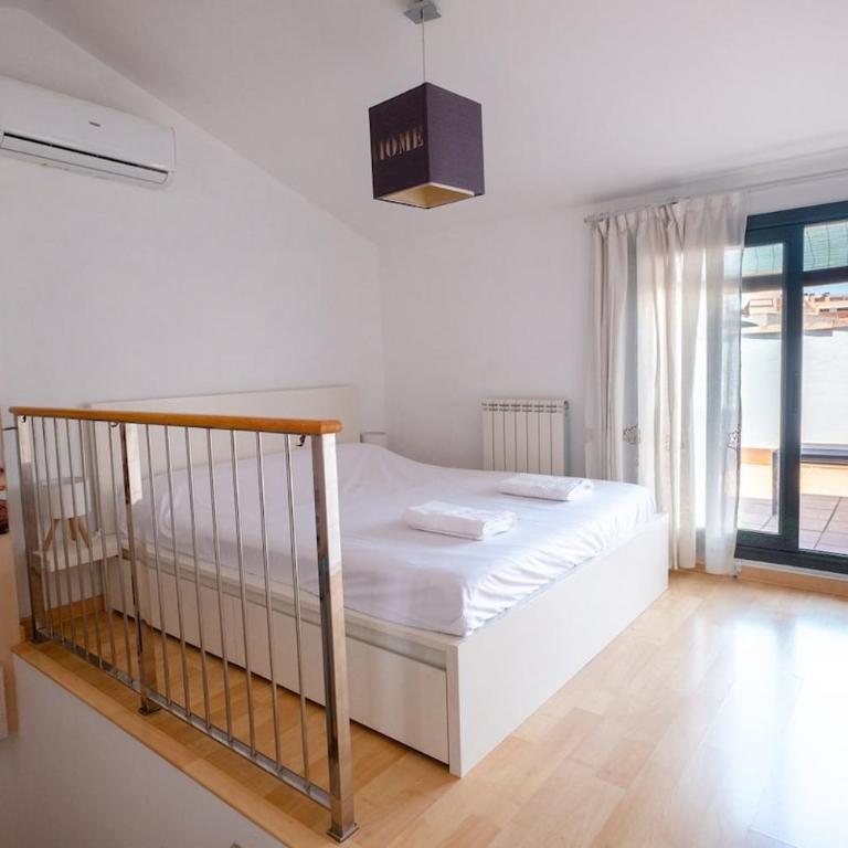 Dúplex per a 6 amb terrassa · Blanes - Apartamento de 3 dormitorios - 7