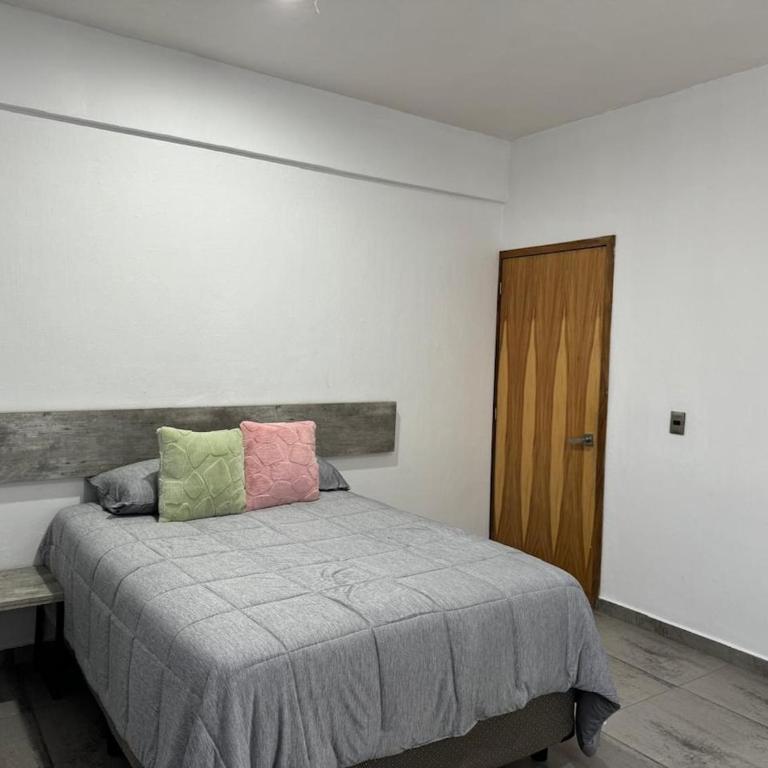 The most enjoyable apartment! - Three-Bedroom Apartment - 12