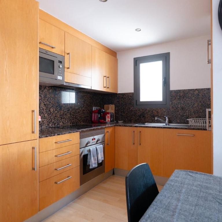 Dúplex per a 6 amb terrassa · Blanes - Apartamento de 3 dormitorios - 15