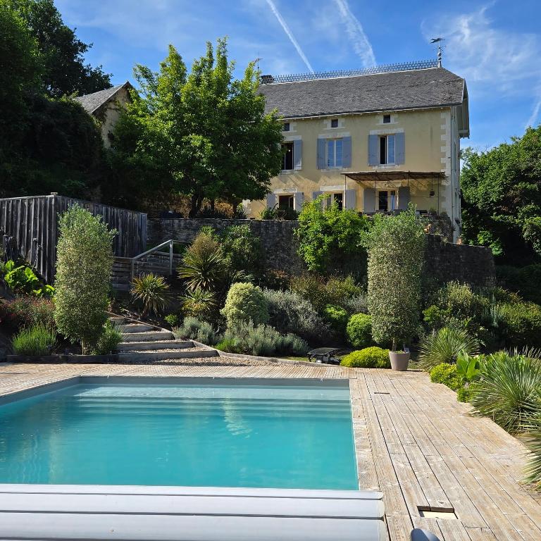 La Maison d'Élise - Maison 4 Chambres - 56