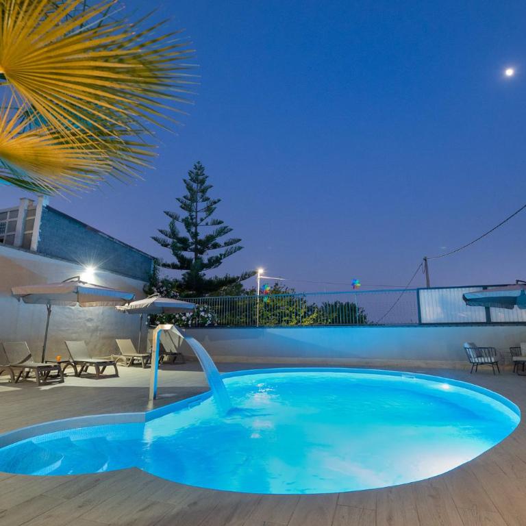 HOLIDAYS ALBA - Two-Bedroom Villa - 1
