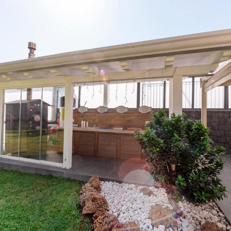 HOLIDAYS ALBA - Two-Bedroom Villa - 11