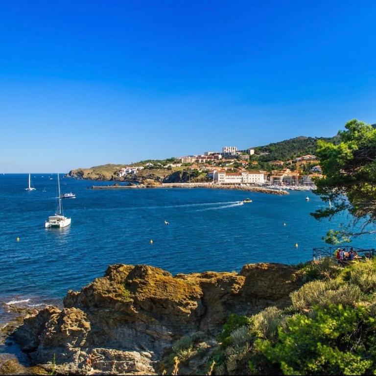 Appartement chaleureux au coeur de Banyuls - Two-Bedroom Apartment - 13