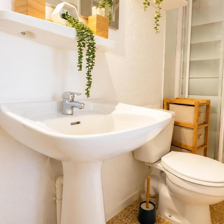 Appartement chaleureux au coeur de Banyuls - Two-Bedroom Apartment - 9
