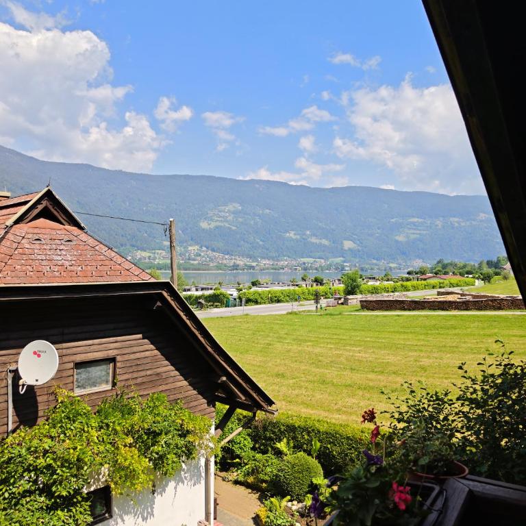 Blumenpension Strauss - Ferienwohnungen - Studio mit Balkon - 5