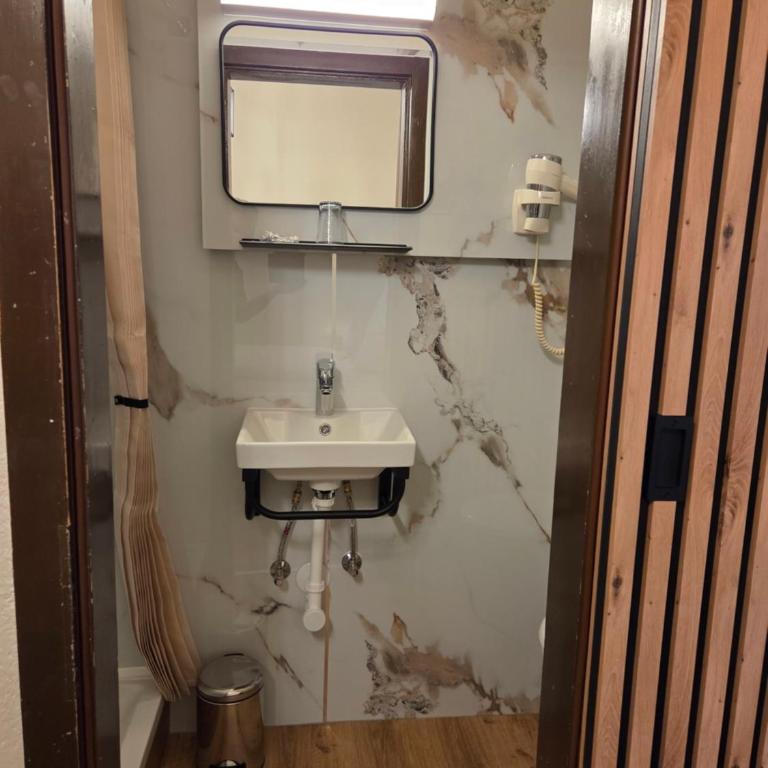 Pension Grum - Doppelzimmer - 15