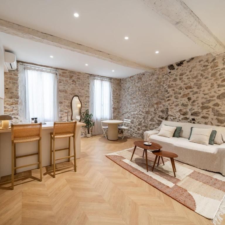 Charming AC apartment in Antibes Old Town walk everywhere - Appartamento - 1
