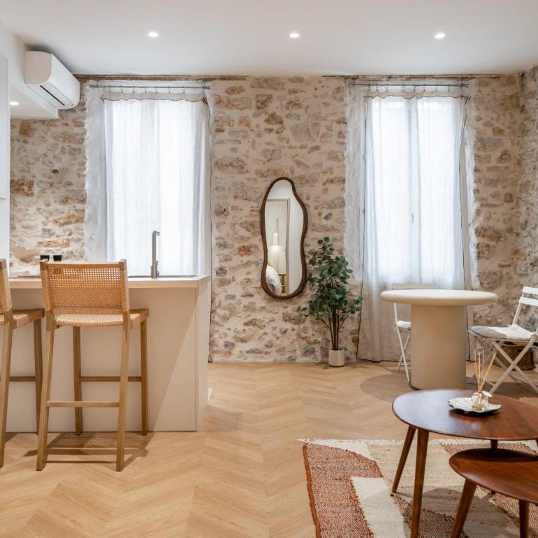Charming AC apartment in Antibes Old Town walk everywhere - Appartamento - 2