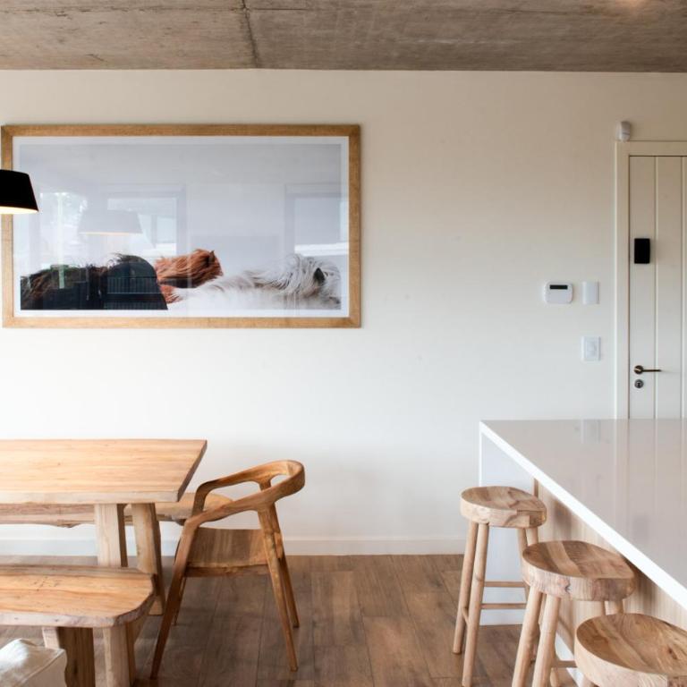 Depto Bosque - Depto a una cuadra de Luna Roja, Chapa con parrilla y terraza - Hola Sur - Apartamento de 2 dormitorios - 5
