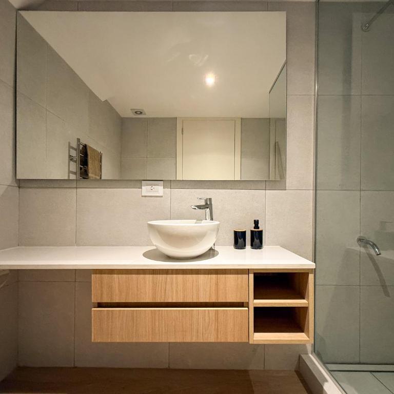 Depto Bosque - Depto a una cuadra de Luna Roja, Chapa con parrilla y terraza - Hola Sur - Apartamento de 2 dormitorios - 10