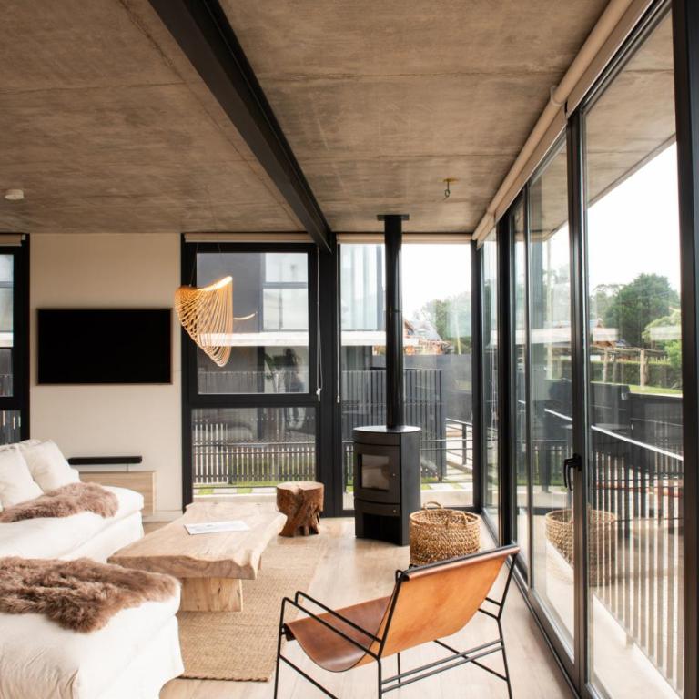 Depto Bosque - Depto a una cuadra de Luna Roja, Chapa con parrilla y terraza - Hola Sur - Apartamento de 2 dormitorios - 12