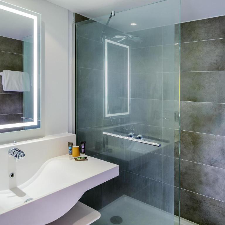 Novotel Toulouse Centre Compans Caffarelli - Chambre Exécutive avec 1 Lit Double et 1 Canapé - 1