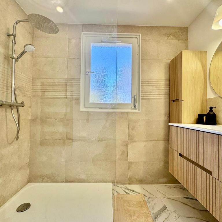 King Size 180x200 - Air Conditioning - Modern - Apartamento de 1 dormitorio - 11