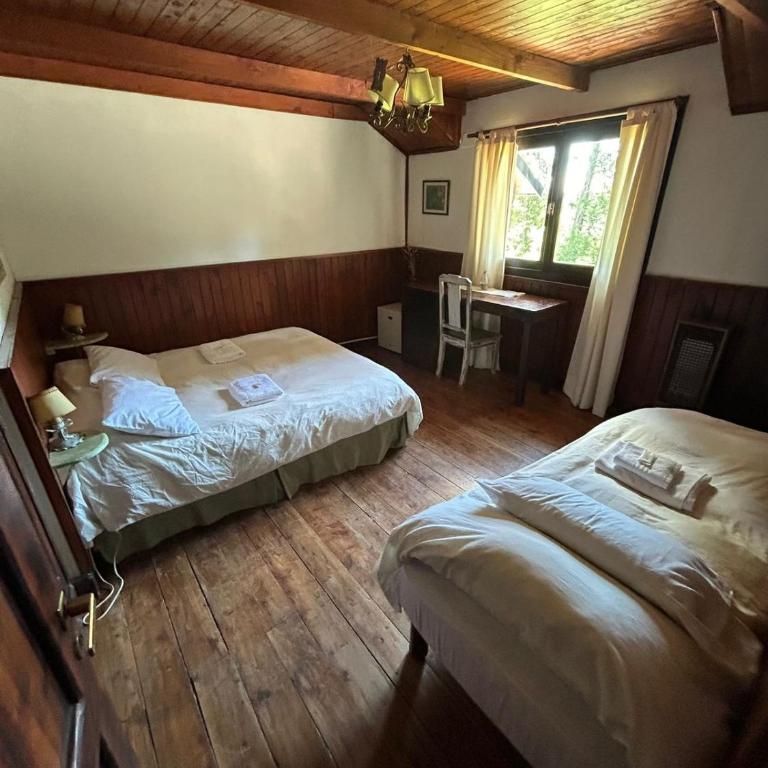 Hosteria Las Cartas - Habitación Triple - 1