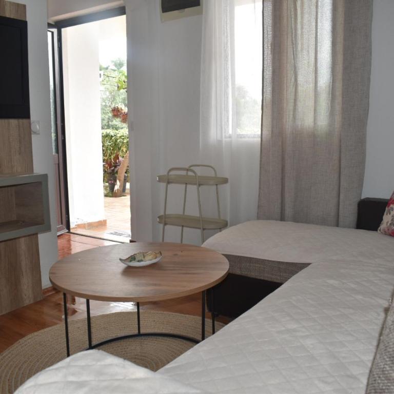 Guesthouse HHL - Liman ll - One-Bedroom Apartment - 1