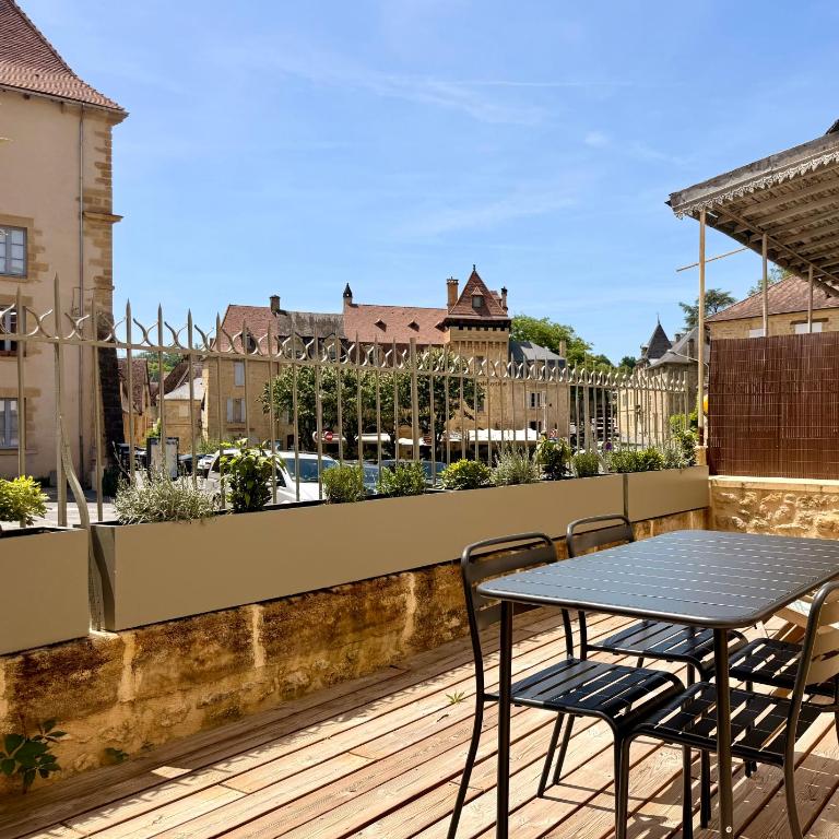 Les Jardins de Salvador - 2 bedrooms & terrace - Two-Bedroom Apartment - 6